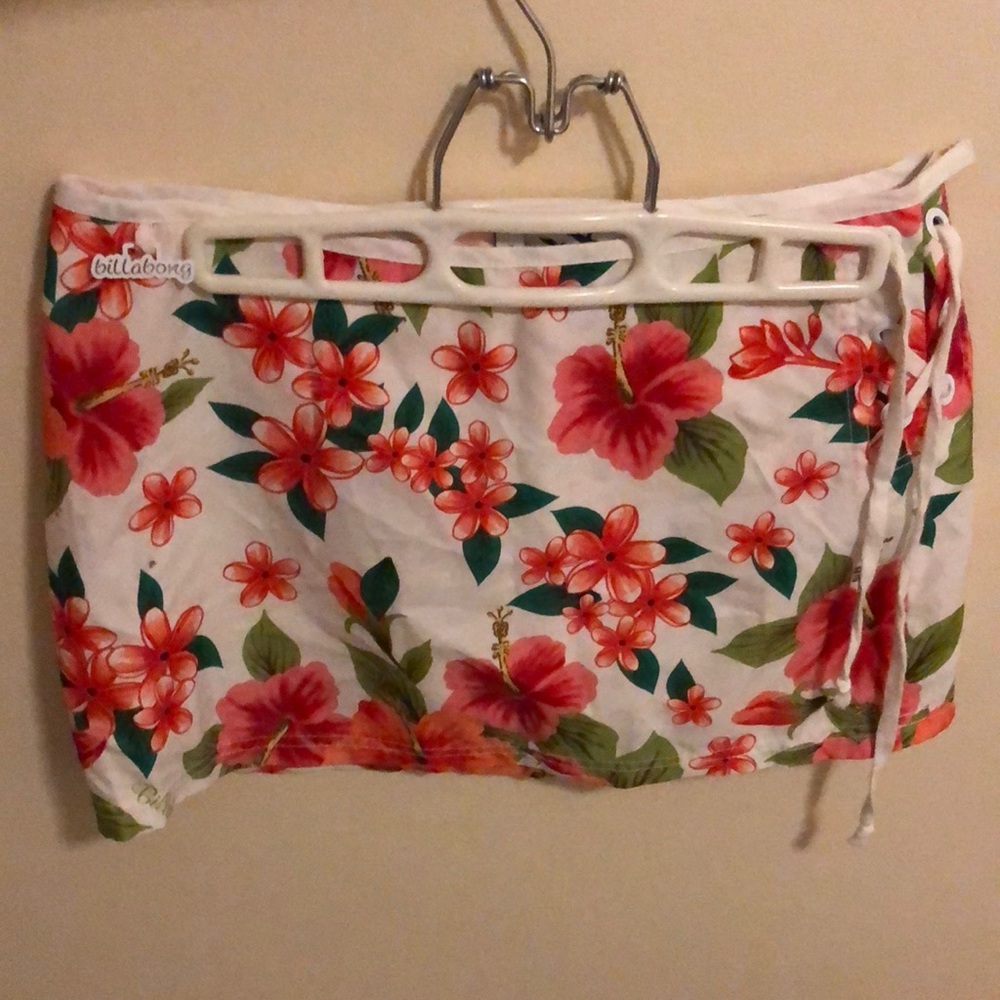 Billabong Mini Skirt/Bikini Cover
